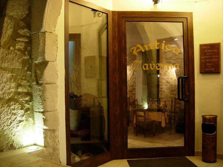 Antica Taverna, l'ingresso